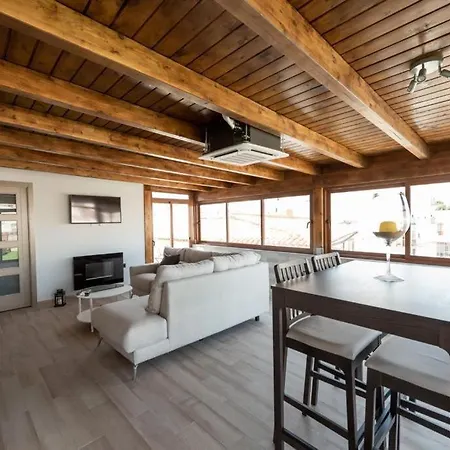 Apartament Atico Con Encanto Centro *